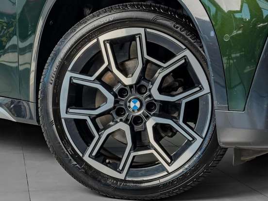 BMW-X1-2.0 16V TURBO GASOLINA SDRIVE20I X-LINE STEPTRONIC BMW-X1-2022