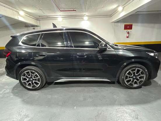 BMW-X1-2025