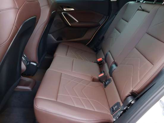 BMW-X1-2.0 16V TURBO GASOLINA SDRIVE20I X-LINE STEPTRONIC BMW-X1-2025