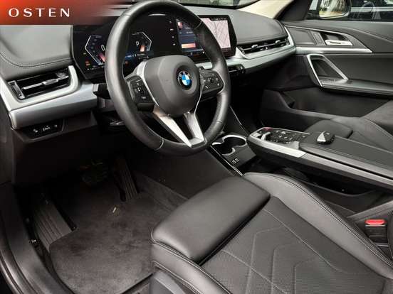BMW-X1-2024