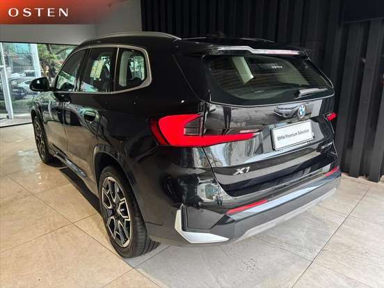 BMW-X1-2024