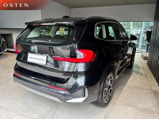 BMW-X1-2024