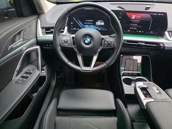 BMW-X1-2024