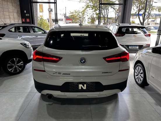 BMW-X2-2019