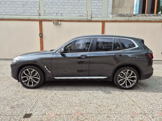 BMW-X3-2024