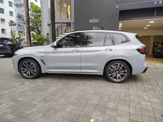 BMW-X3-2.0 16V HÍBRIDO X LINE XDRIVE30E STEPTRONIC BMW-X3-2021