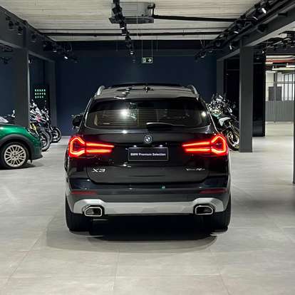 BMW-X3-2022