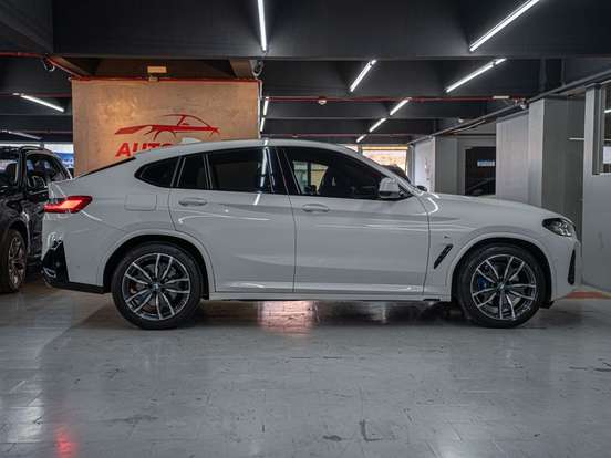 BMW-X4-2.0 16V GASOLINA XDRIVE30I M SPORT STEPTRONIC BMW-X4-2022