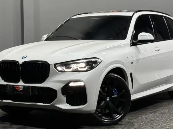 BMW-X5-3.0 I6 TURBO HÍBRIDO XDRIVE45E M SPORT AUTOMÁTICO BMW-X5-2020