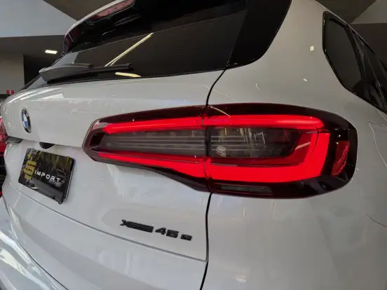 BMW-X5-3.0 I6 TURBO HÍBRIDO XDRIVE45E M SPORT AUTOMÁTICO BMW-X5-2020