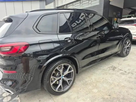 BMW-X5-3.0 I6 TURBO HÍBRIDO XDRIVE45E M SPORT AUTOMÁTICO BMW-X5-2022