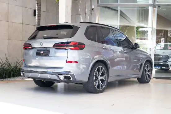 BMW-X5-2025