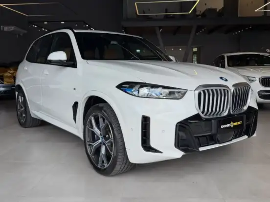 BMW-X5-3.0 I6 TURBO HÍBRIDO XDRIVE50E M SPORT AUTOMÁTICO BMW-X5-2023