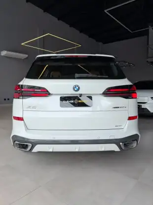 BMW-X5-2023