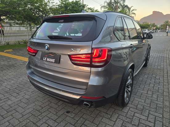 BMW-X5-2015