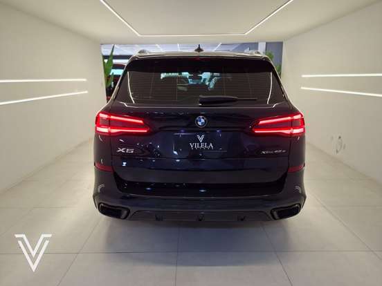 BMW-X5-2020