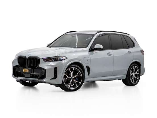 BMW-X5-3.0 I6 TURBO HÍBRIDO XDRIVE50E M SPORT AUTOMÁTICO BMW-X5-2025