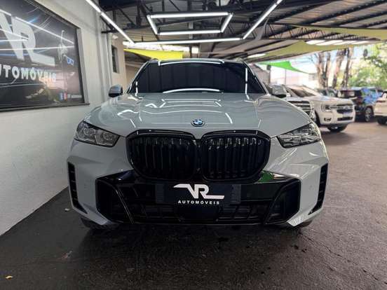 BMW-X5-2023
