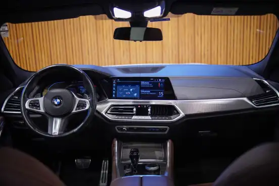BMW-X6-2023