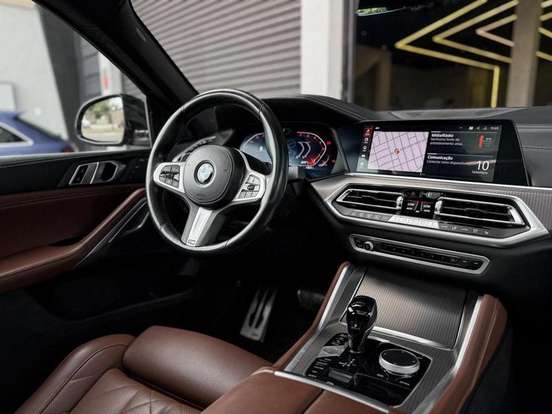 BMW-X6-2022
