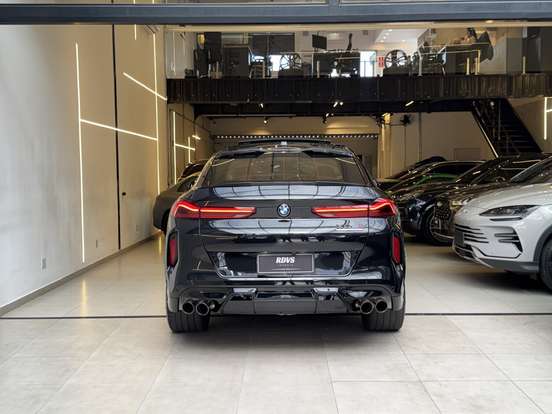 BMW-X6-2023