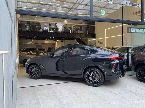 BMW-X6-2023