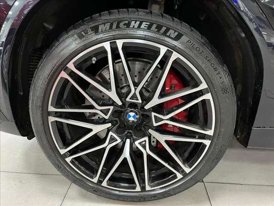 BMW-X6-2023