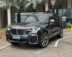 BMW X7 4.4 V8 GASOLINA M50i STEPTRONIC BMW X7 4.4 V8 GASOLINA M50i STEPTRONIC