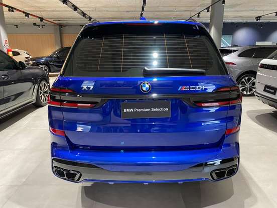 BMW-X7-4.4 V8 GASOLINA M60i STEPTRONIC BMW-X7-2023
