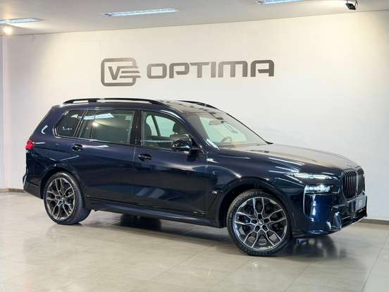 BMW-X7-4.4 V8 GASOLINA M60i STEPTRONIC BMW-X7-2024