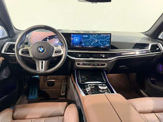 BMW-X7-4.4 V8 GASOLINA M60i STEPTRONIC BMW-X7-2024