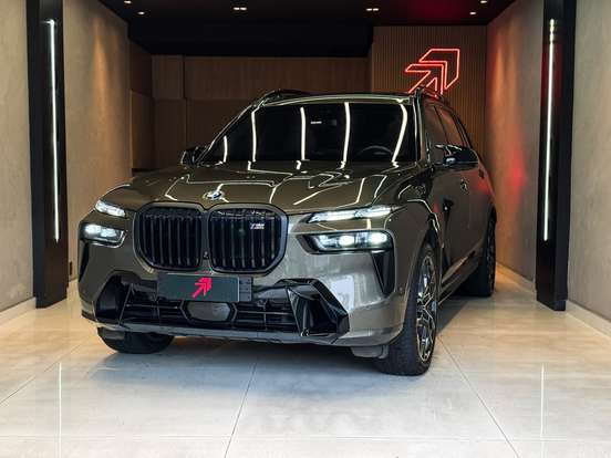 BMW-X7-4.4 V8 GASOLINA M60i STEPTRONIC BMW-X7-2024