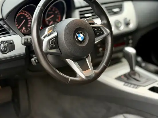 BMW-Z4-3.0 ROADSTER 4X2 35I I6 24V GASOLINA 2P AUTOMÁTICO BMW-Z4-2009