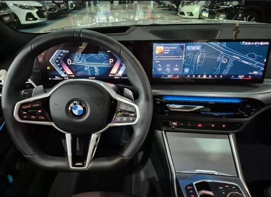BMW-320i-2025