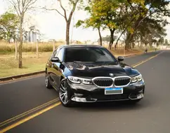 BMW 320i 2.0 16V TURBO GASOLINA SPORT AUTOMÁTICO BMW 320i 2.0 16V TURBO GASOLINA SPORT AUTOMÁTICO
