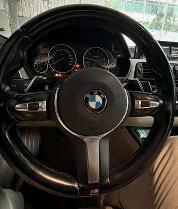 BMW-320i-2018