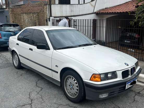 BMW-325i-2.5 SEDAN 24V GASOLINA 4P AUTOMÁTICO BMW-325i-1994