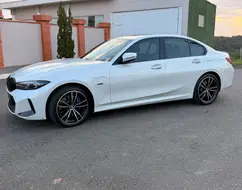 BMW 330e 2.0 16V TURBO HÍBRIDO M SPORT AUTOMÁTICO BMW 330e 2.0 16V TURBO HÍBRIDO M SPORT AUTOMÁTICO