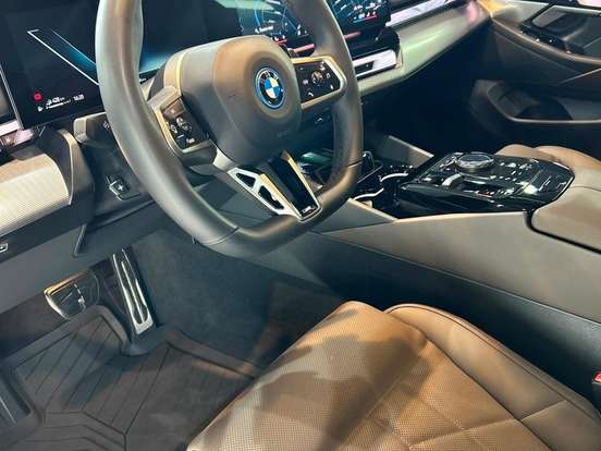 BMW-530e-2.0 TWINPOWER PHEV M SPORT AUTOMÁTICO BMW-530e-2026