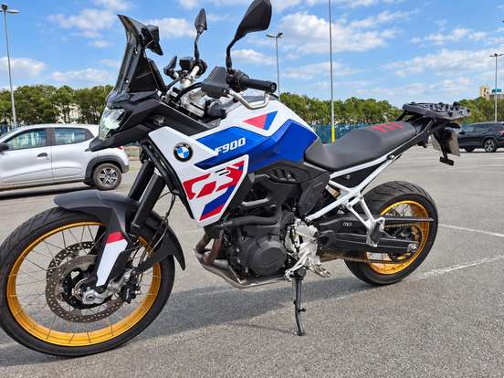 BMW-F 900 GS TROPHY BMW-F 900 GS TROPHY-2025