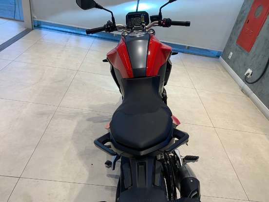 BMW-F 900 R SPORT PLUS-2024