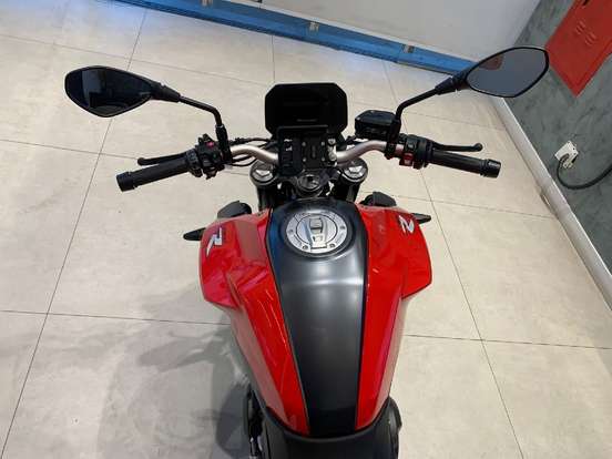 BMW-F 900 R SPORT PLUS-2024