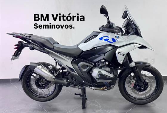 BMW R 1300 GS PLUS 