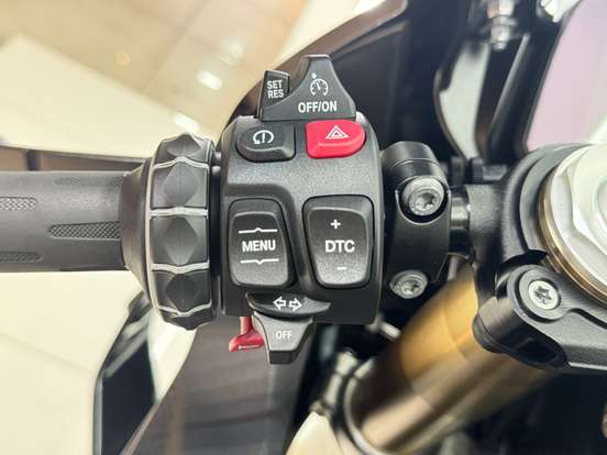 BMW-S 1000 RR-2023