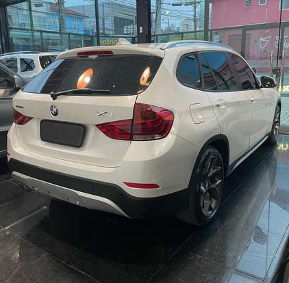 BMW-X1-2015