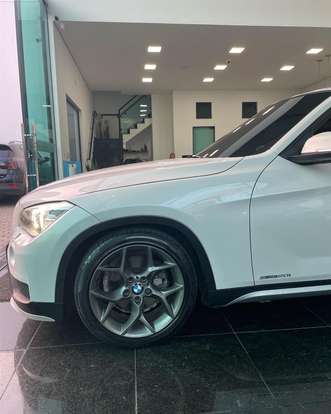 BMW-X1-2015