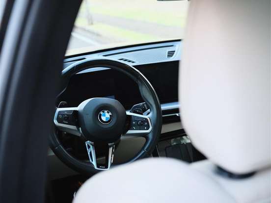 BMW-X1-2.0 16V TURBO GASOLINA SDRIVE20I M SPORT STEPTRONIC BMW-X1-2024