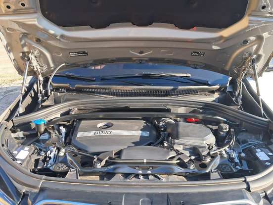 BMW-X1-2.0 16V TURBO GASOLINA SDRIVE20I X-LINE STEPTRONIC BMW-X1-2025