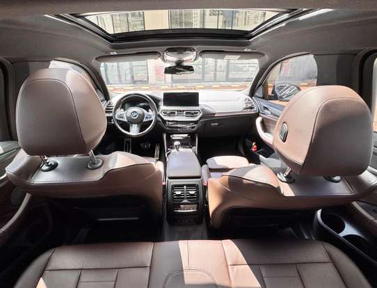 BMW-X4-2023