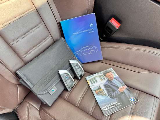 BMW-X4-2023